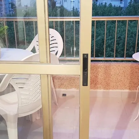 Elegante Apartamento En Playa De Gandia Exterior photo